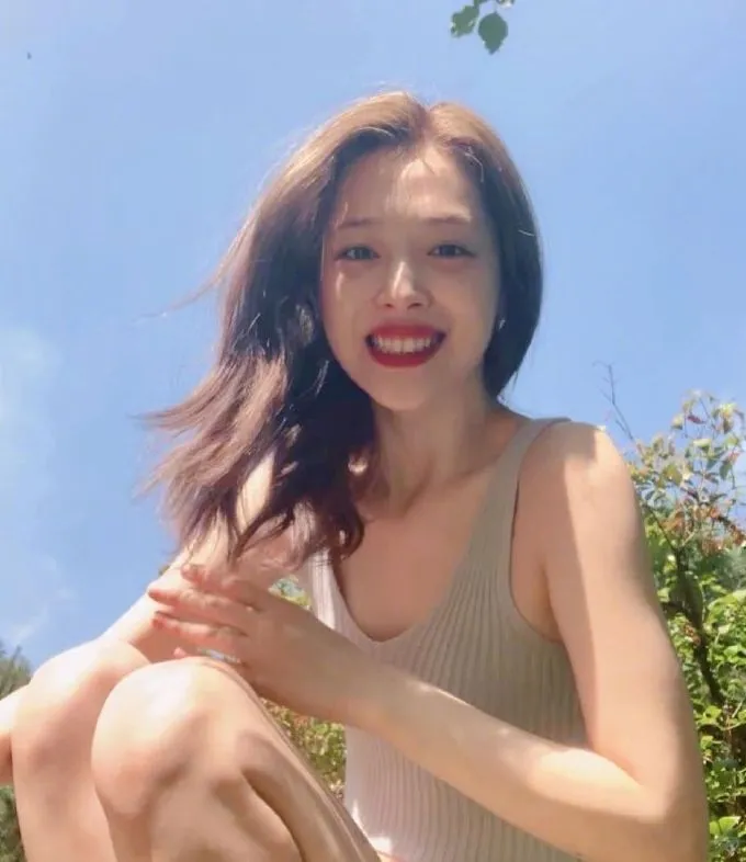 揭秘韩国演艺圈悲惨事件！8名女星相继自杀，现在又多一人