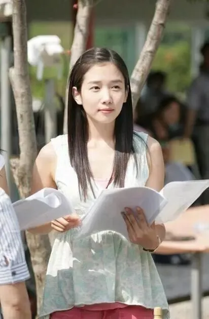 揭秘韩国演艺圈悲惨事件！8名女星相继自杀，现在又多一人