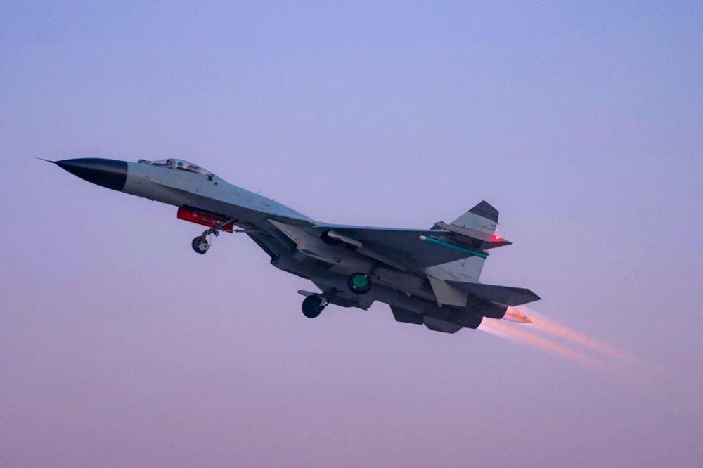 砺剑长空直击高强度跨昼夜飞行训练现场