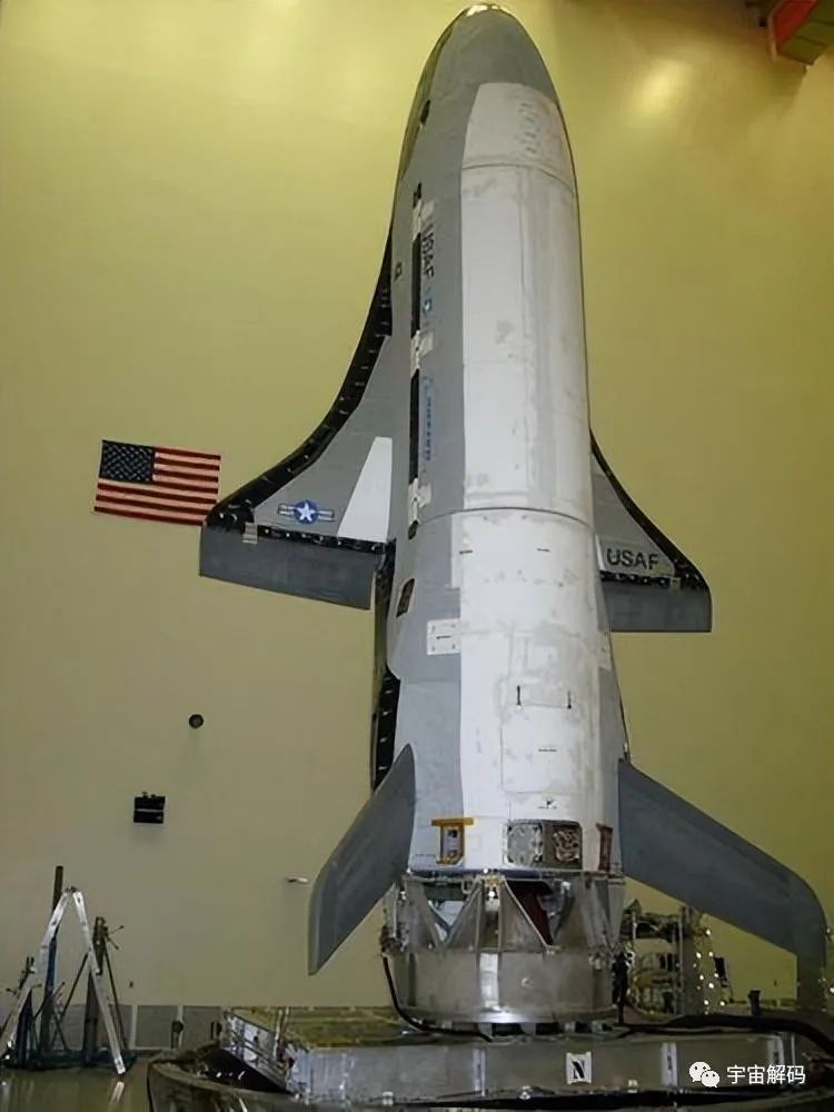 中国空天飞机将于4月返回？首次降轨50公里