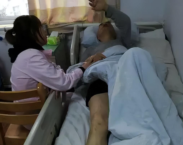 四川“人伦惨案”：禽兽女婿强奸岳母，生母还在旁边围观加油！